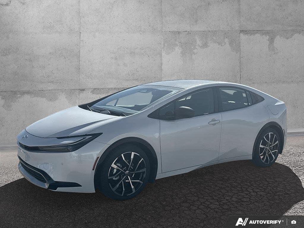 2025 Toyota Prius Plug-In Hybrid XSE FWD