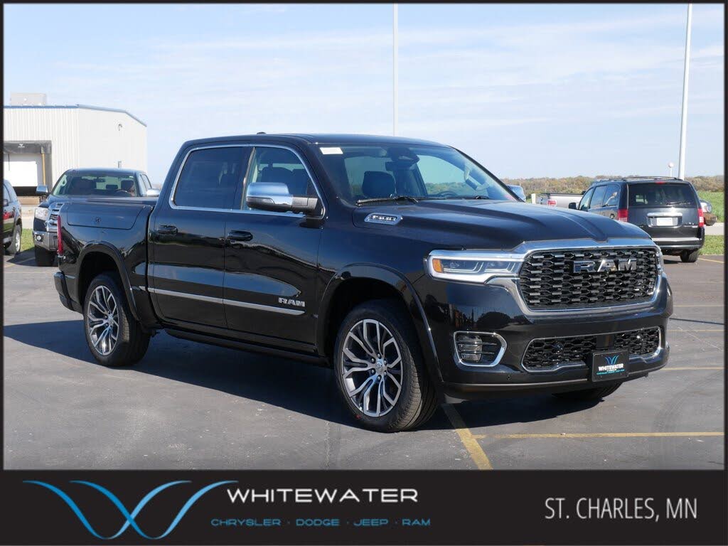 2026 RAM 1500 Tungsten Crew Cab 4WD