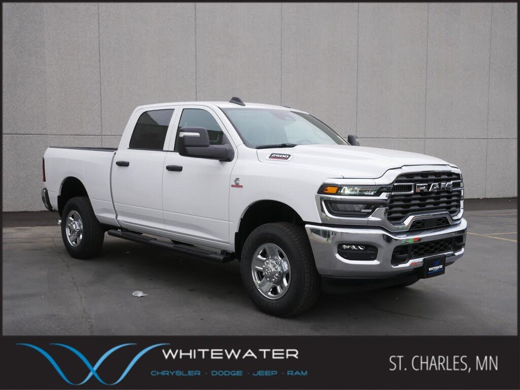 2026 RAM 2500 Tradesman Crew Cab 4WD