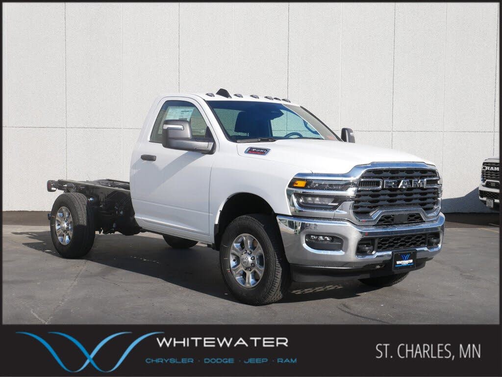 2026 RAM 3500 Chassis Tradesman Regular Cab 4WD