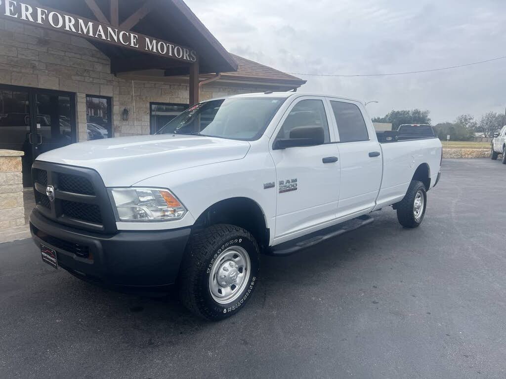 2016 RAM 2500 Tradesman Crew Cab LB 4WD