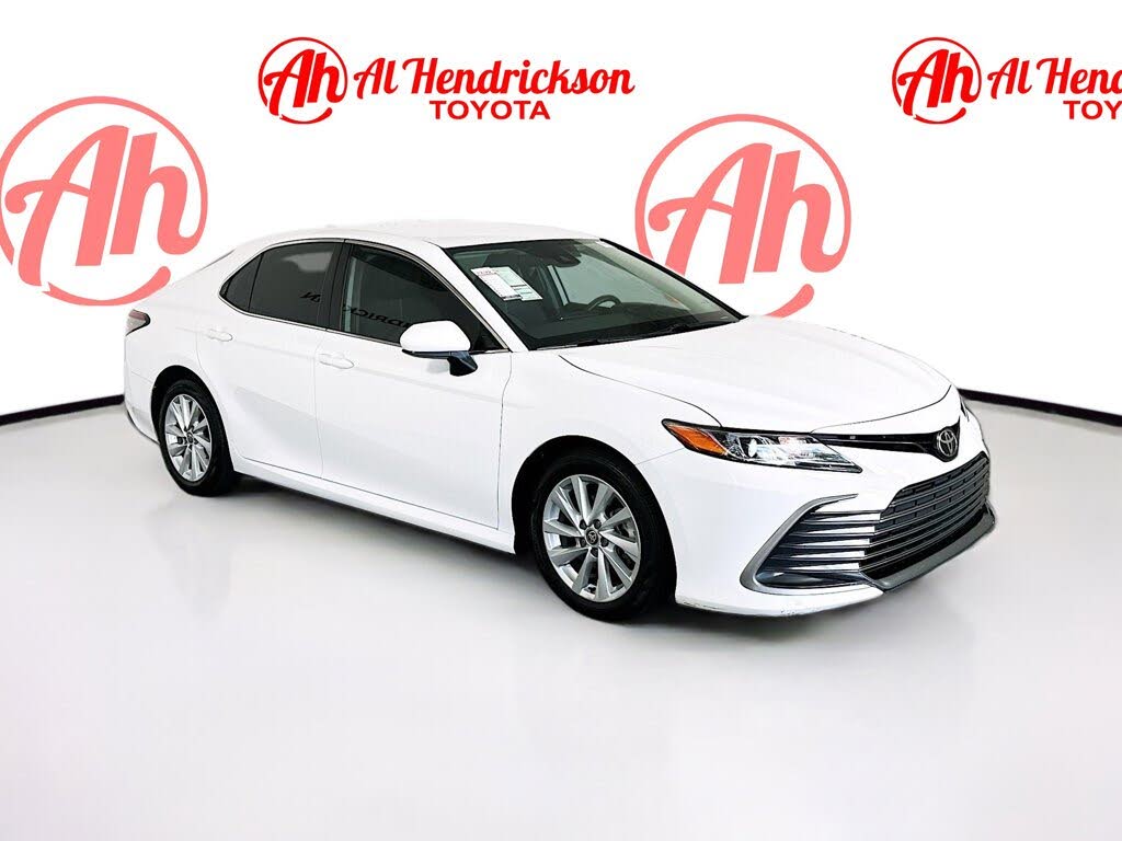 2023 Toyota Camry LE FWD