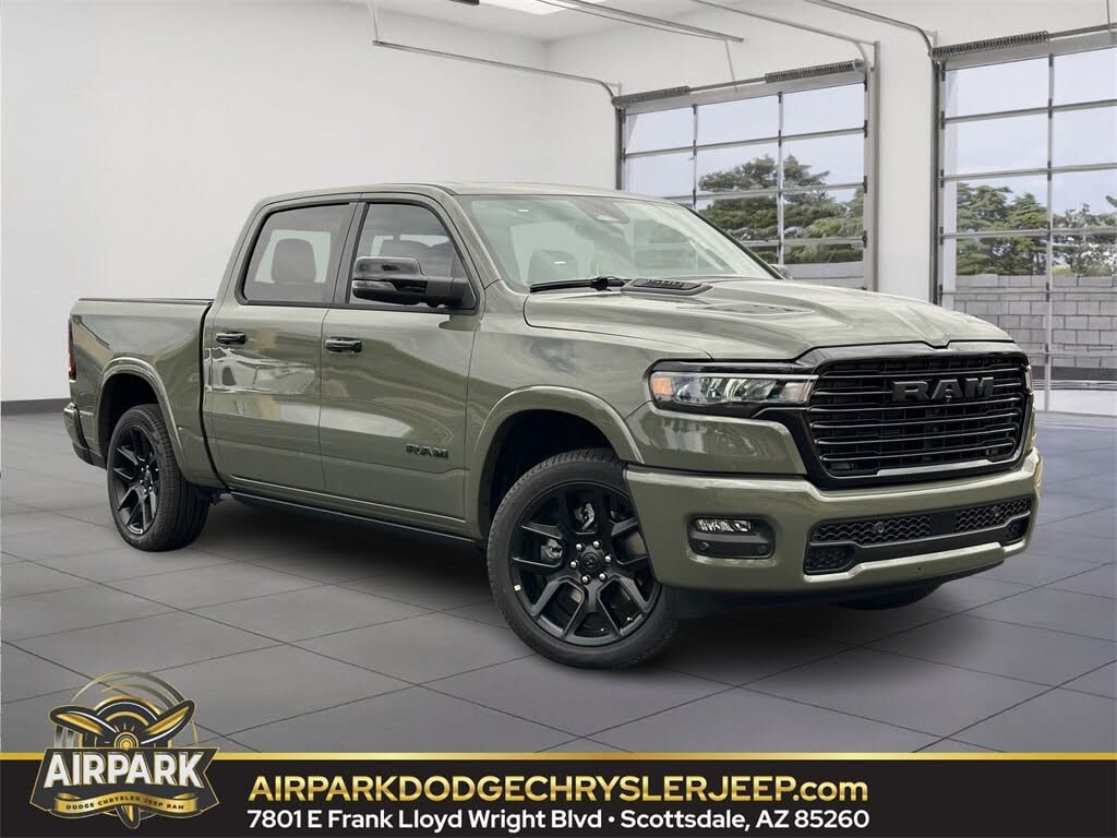 2026 RAM 1500 Laramie Crew Cab 4WD