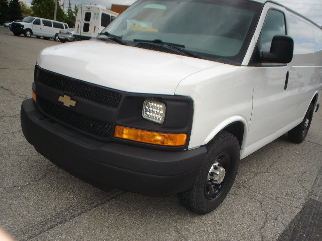 2013 Chevrolet Express Cargo 2500 RWD