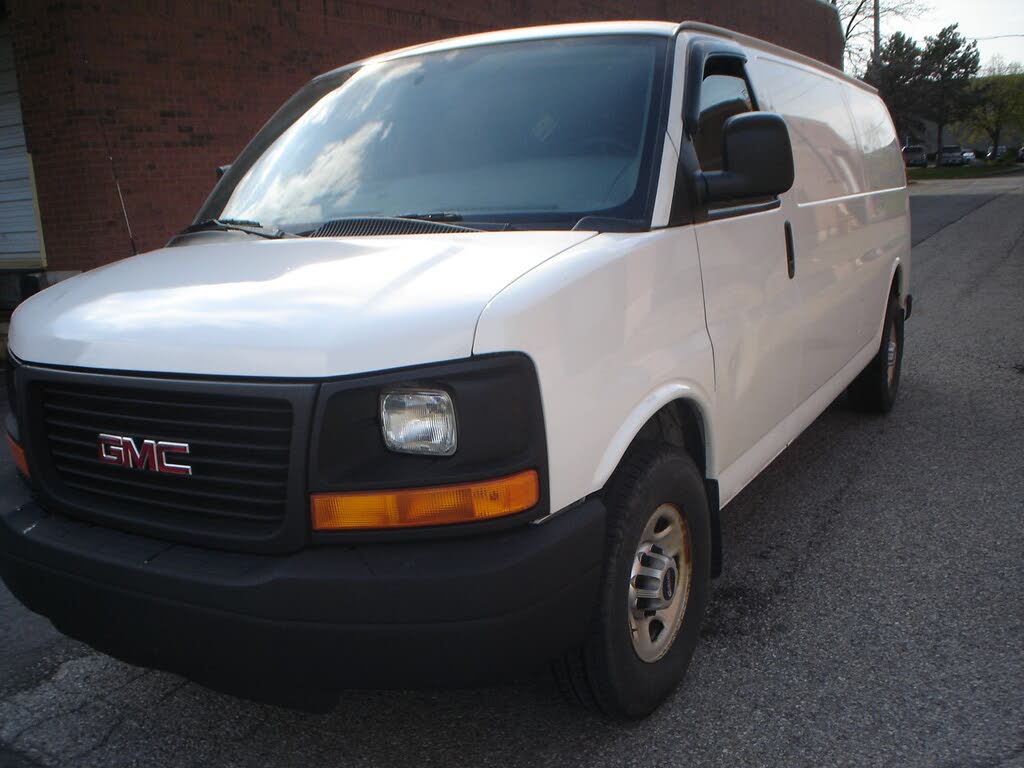 2014 GMC Savana Cargo 2500 Extended RWD