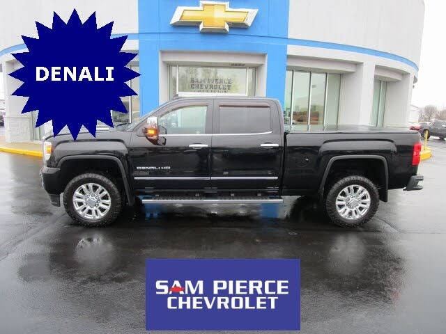 2018 GMC Sierra 2500HD Denali Crew Cab SB 4WD
