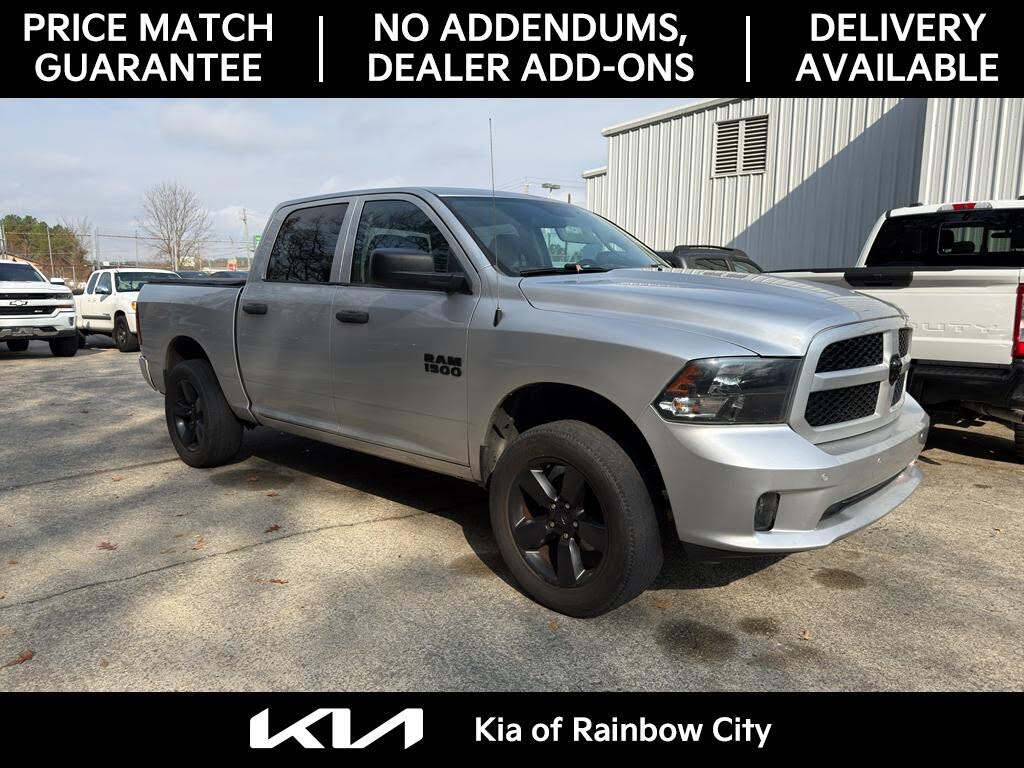 2018 RAM 1500 Express Crew Cab RWD