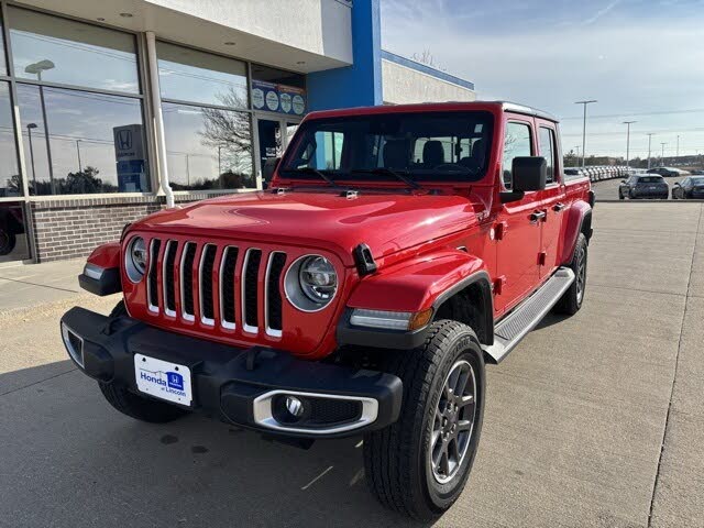 2020 Jeep Gladiator Overland Crew Cab 4WD