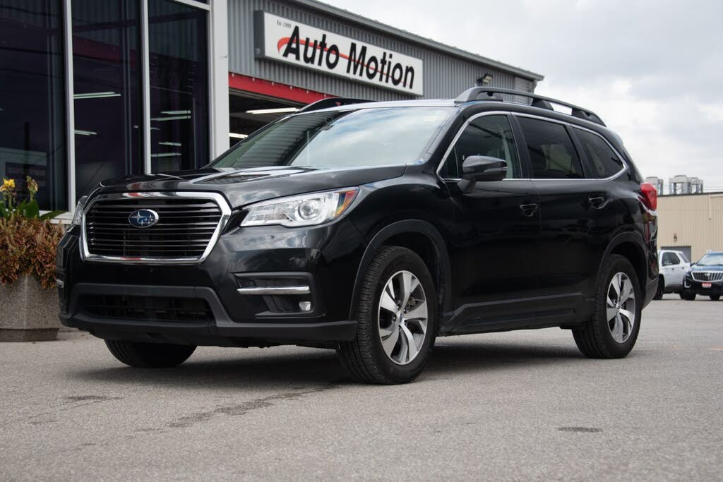 2021 Subaru Ascent Touring AWD with Captains Chairs