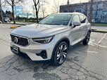 Volvo XC40 B5 Plus Bright Theme AWD