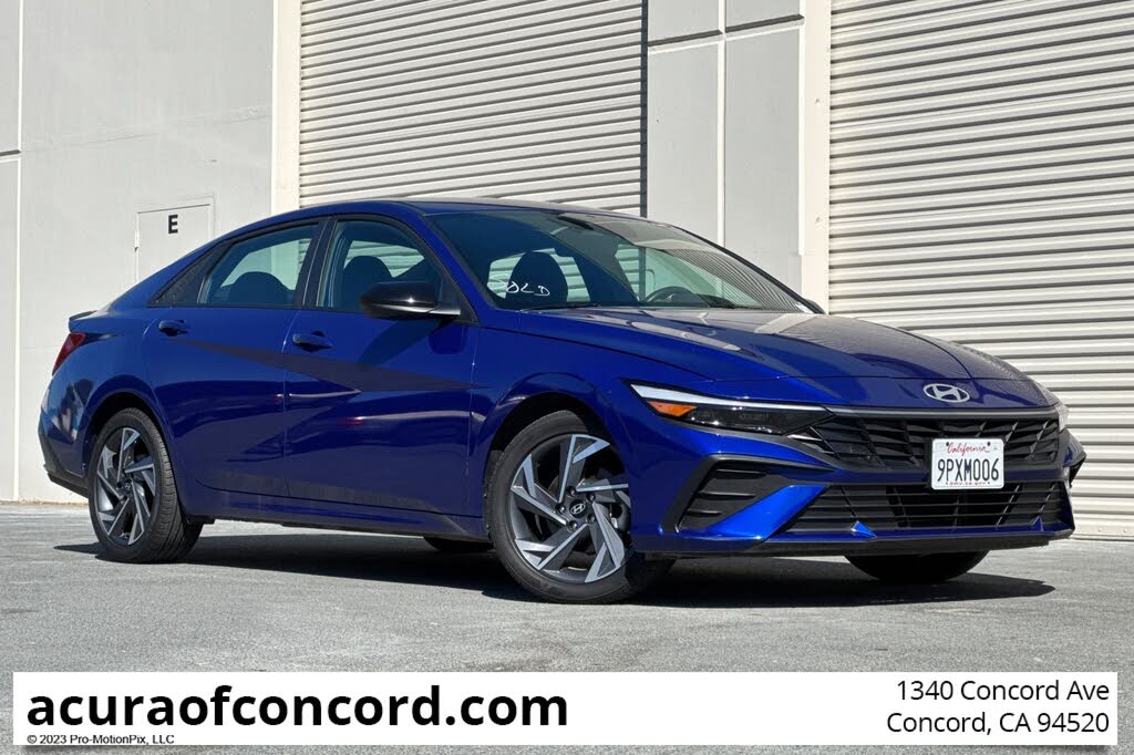 2025 Hyundai Elantra SEL Sport FWD