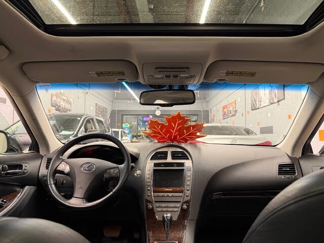 2011 Lexus ES 350 FWD