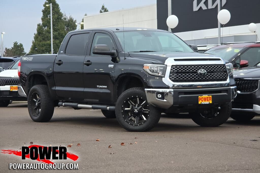 2018 Toyota Tundra SR5 CrewMax 5.7L 4WD