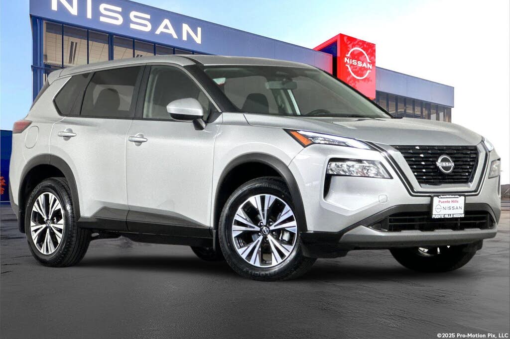 2023 Nissan Rogue SV FWD