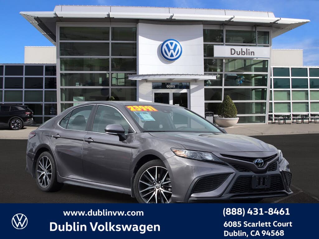 2023 Toyota Camry SE FWD