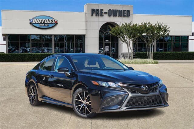 2024 Toyota Camry SE FWD