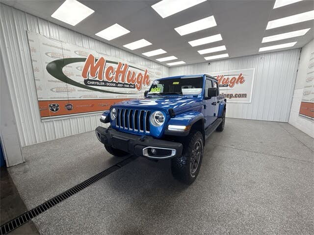 2020 Jeep Gladiator Overland Crew Cab 4WD