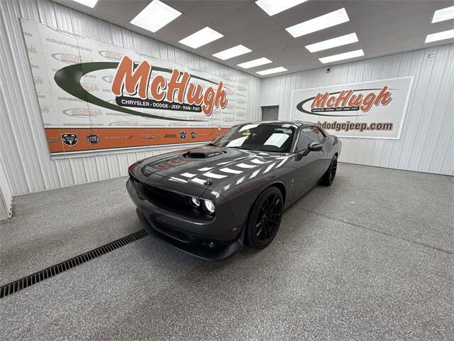 2022 Dodge Challenger R/T Scat Pack RWD