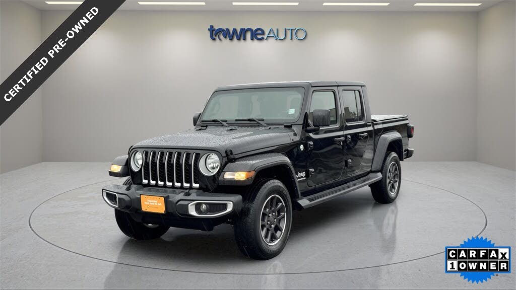 2022 Jeep Gladiator Overland Crew Cab 4WD