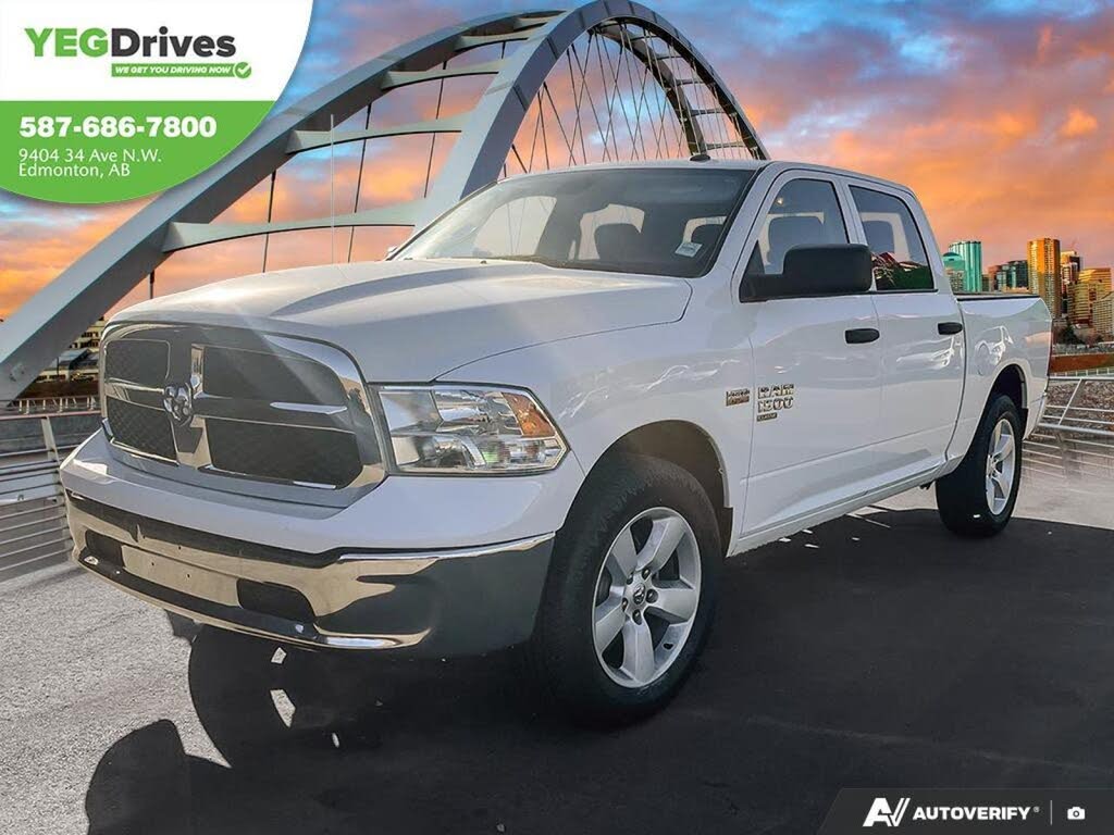 2022 RAM 1500 Classic SLT Crew Cab 4WD