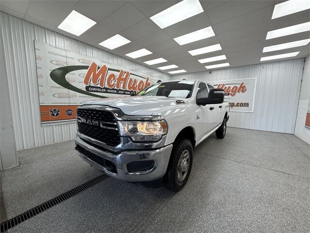 2023 RAM 3500 Tradesman Crew Cab 4WD