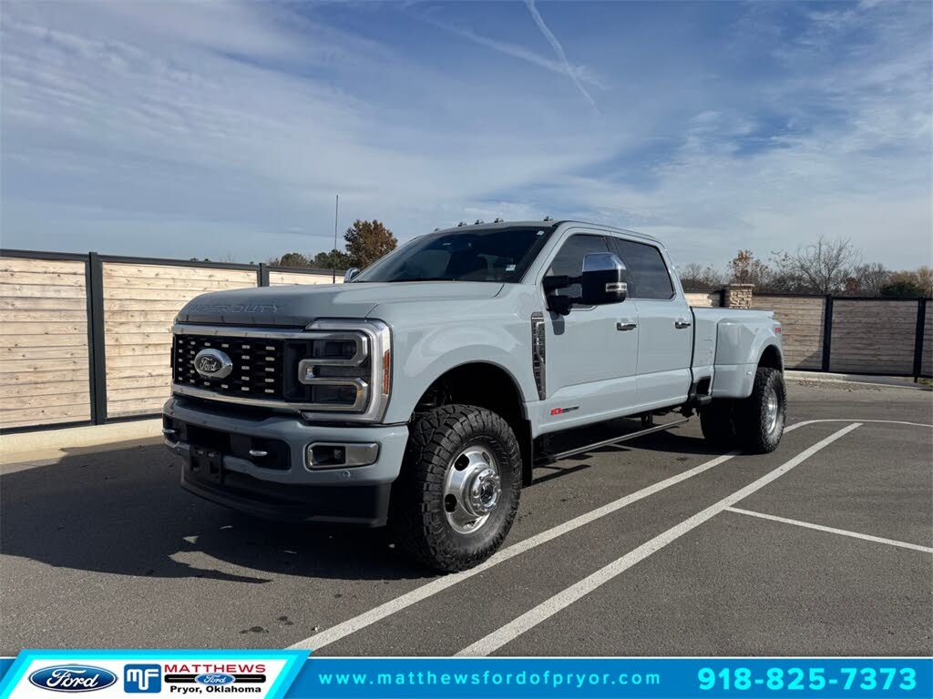 2024 Ford F-350 Super Duty Platinum Crew Cab LB DRW 4WD