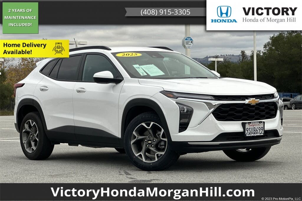 2025 Chevrolet Trax LT FWD