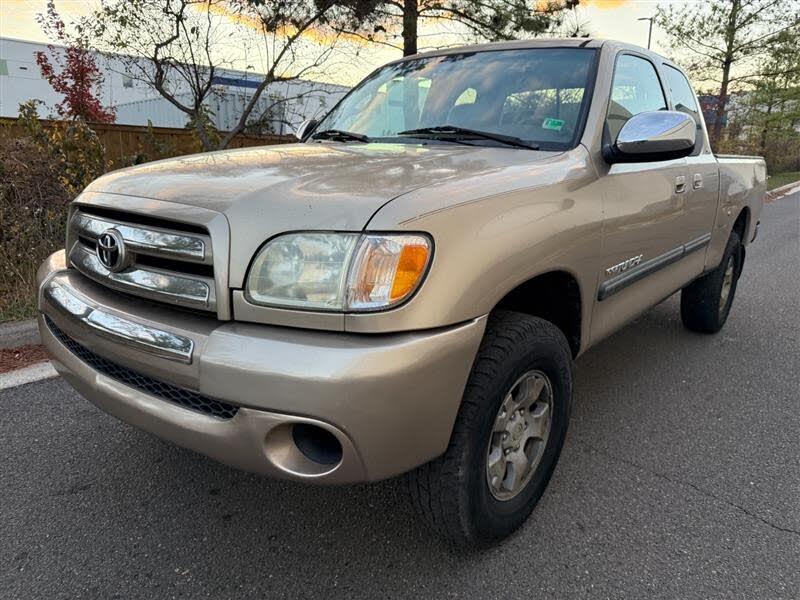 2004 Toyota Tundra V6 SR5 4 Door Extended Cab 4WD
