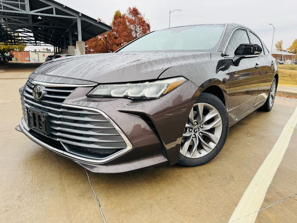 2019 Toyota Avalon XLE FWD