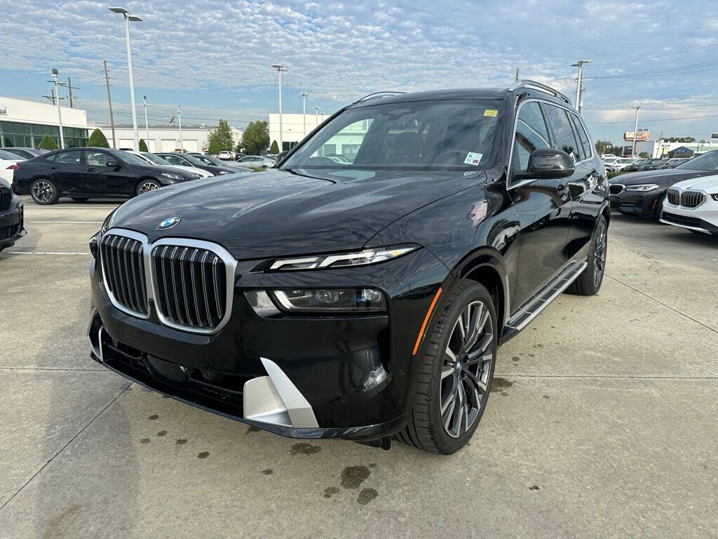 2023 BMW X7 xDrive40i AWD