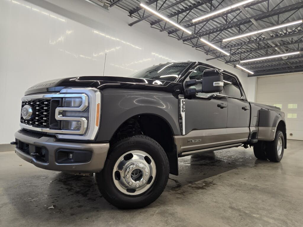 2023 Ford F-350 Super Duty King Ranch Crew Cab LB 4WD
