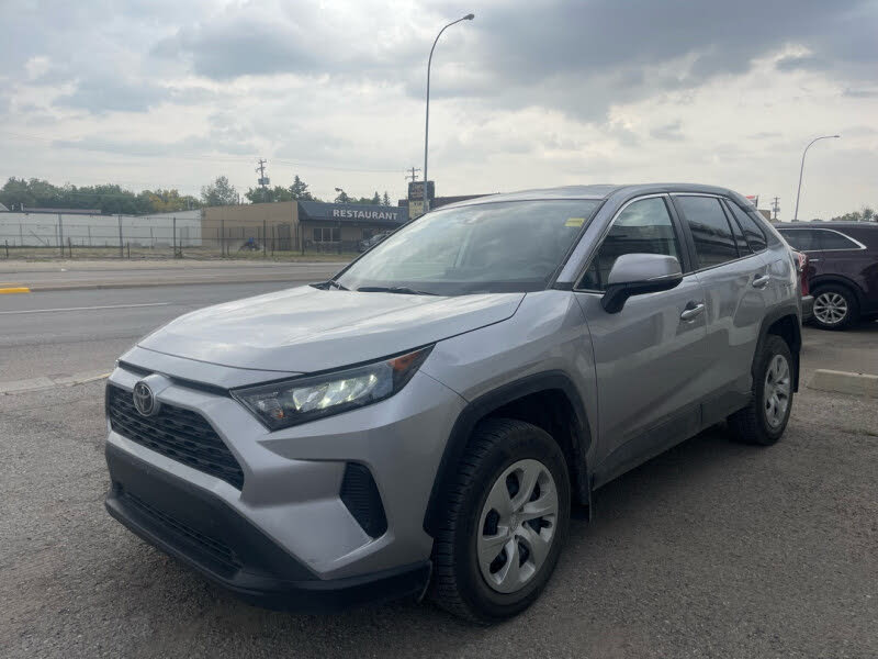 2024 Toyota RAV4 LE AWD