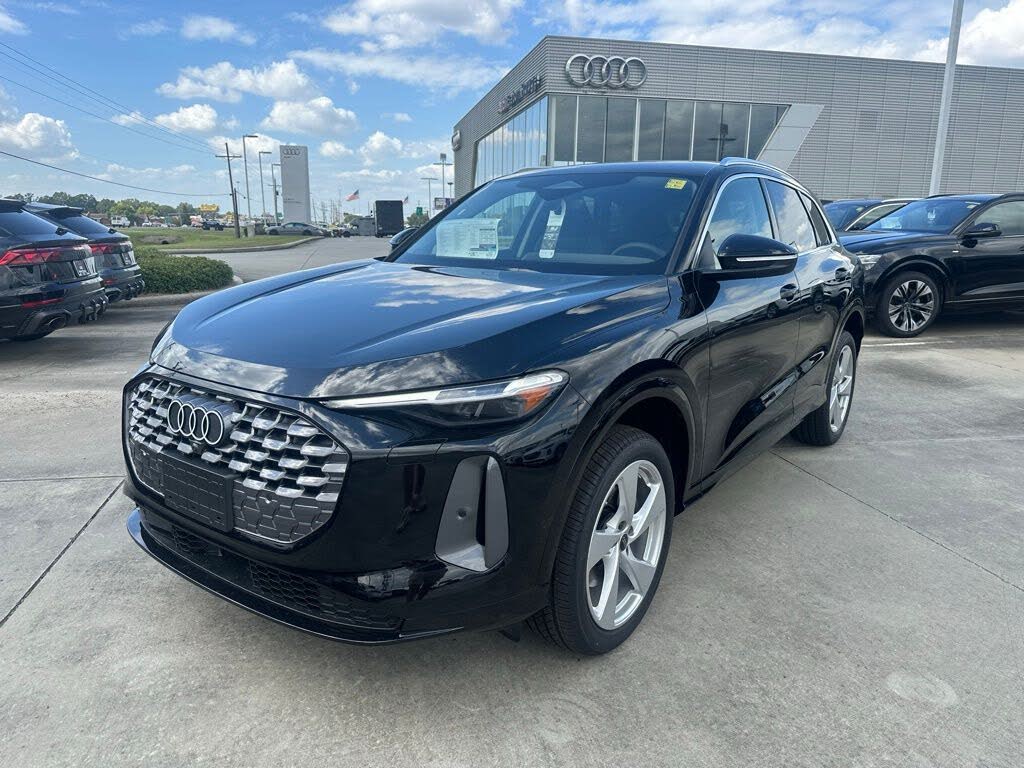 2025 Audi Q5 quattro Premium Plus 40 TFSI