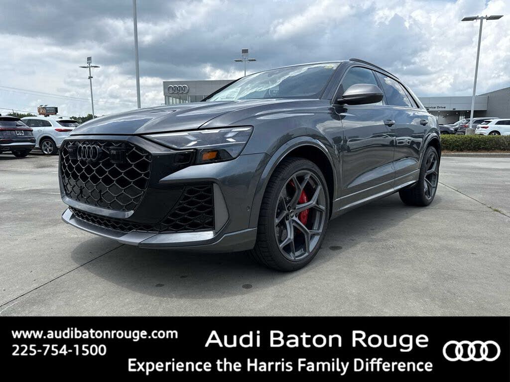 2025 Audi RS Q8 4.0T quattro Performance
