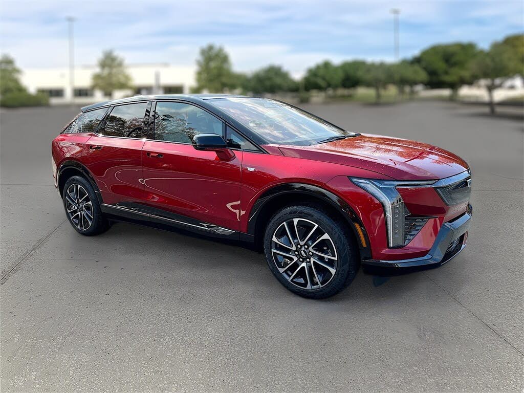 2026 Cadillac OPTIQ Sport AWD