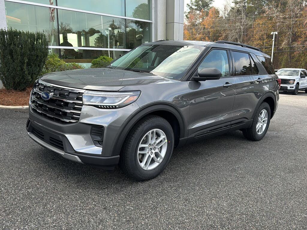 2026 Ford Explorer Active RWD