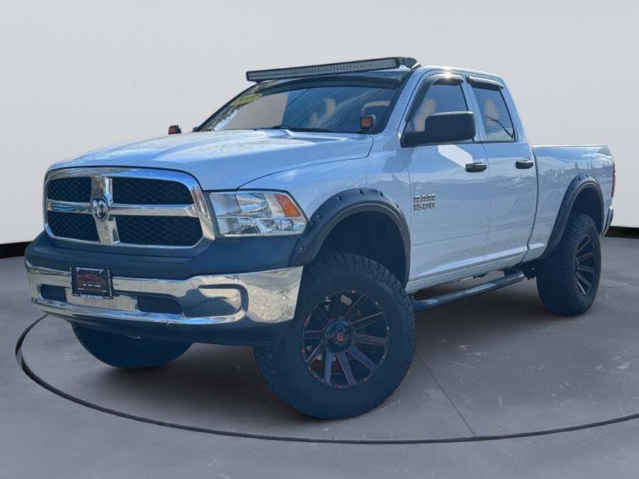 2015 RAM 1500 Express Quad Cab 4WD