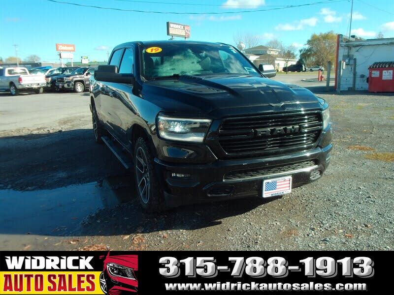 2019 RAM 1500 Sport Crew Cab 4WD