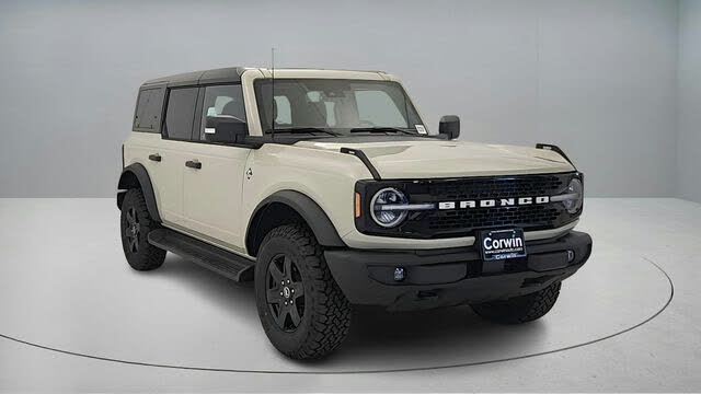 2025 Ford Bronco Outer Banks 4-Door 4WD