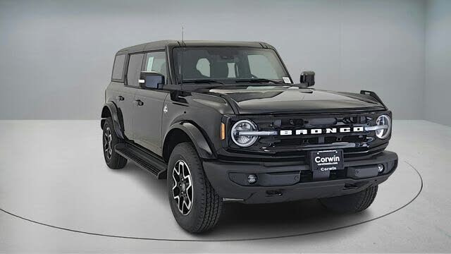 2025 Ford Bronco Outer Banks 4-Door 4WD
