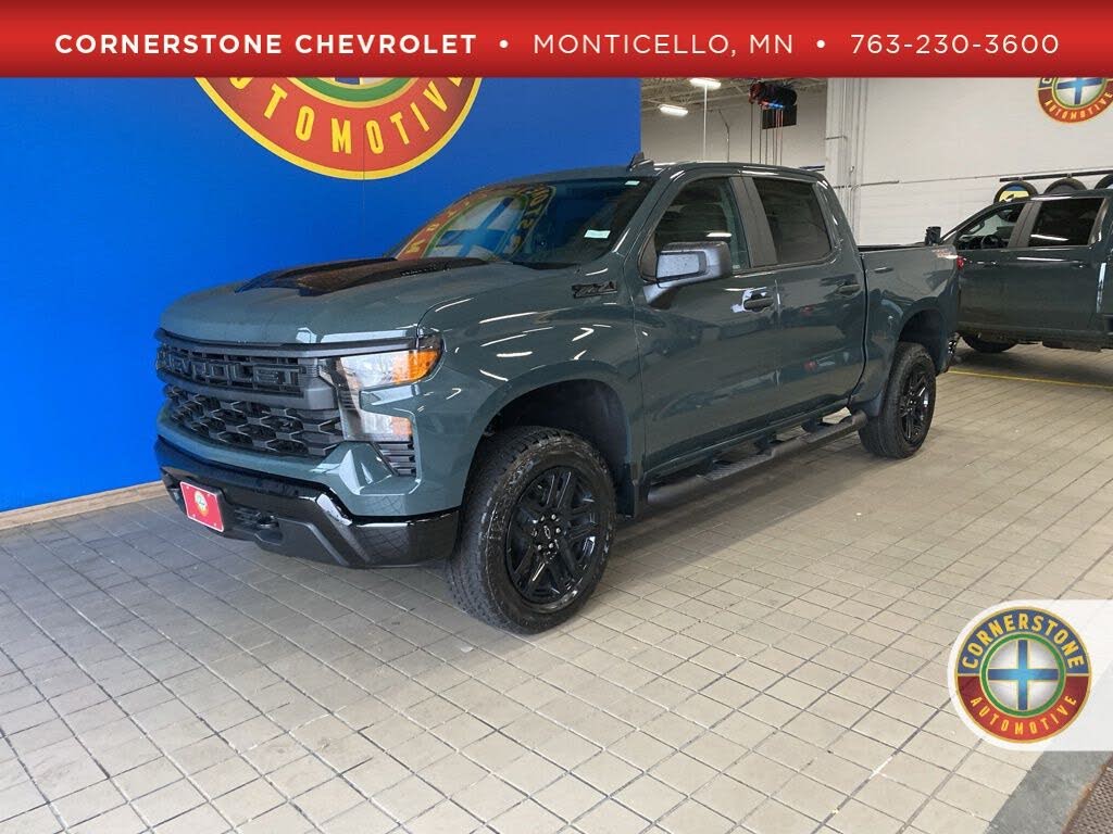 2026 Chevrolet Silverado 1500 Custom Trail Boss Crew Cab 4WD