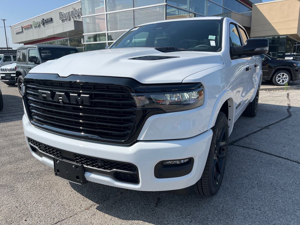 2026 RAM 1500 Laramie Crew Cab 4WD