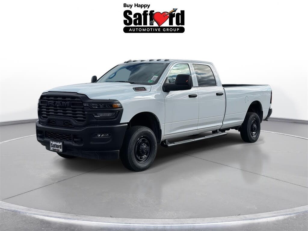2026 RAM 2500 Tradesman Crew Cab LB 4WD