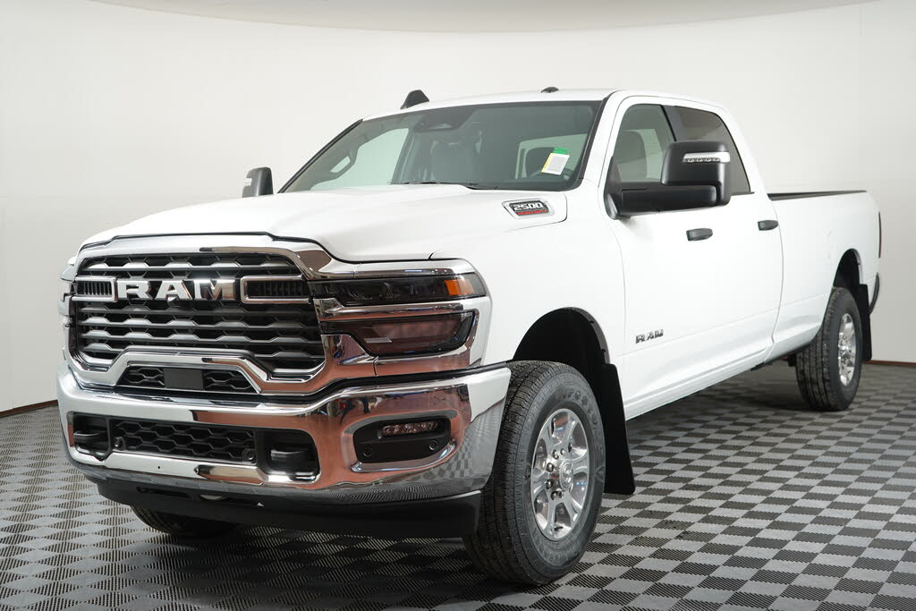 2026 RAM 2500 Big Horn Crew Cab LB 4WD