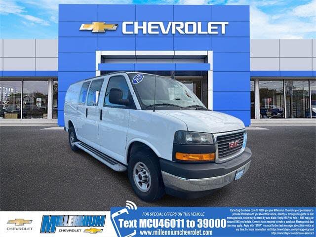 2023 GMC Savana Cargo 2500 RWD