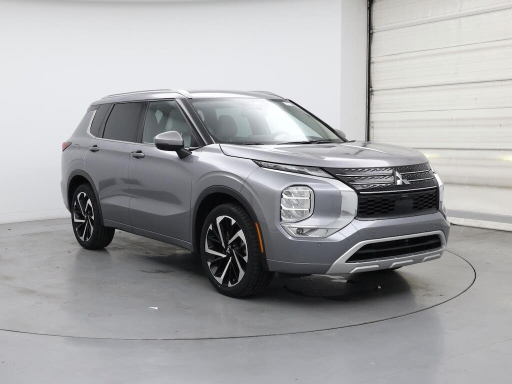 2023 Mitsubishi Outlander SEL FWD