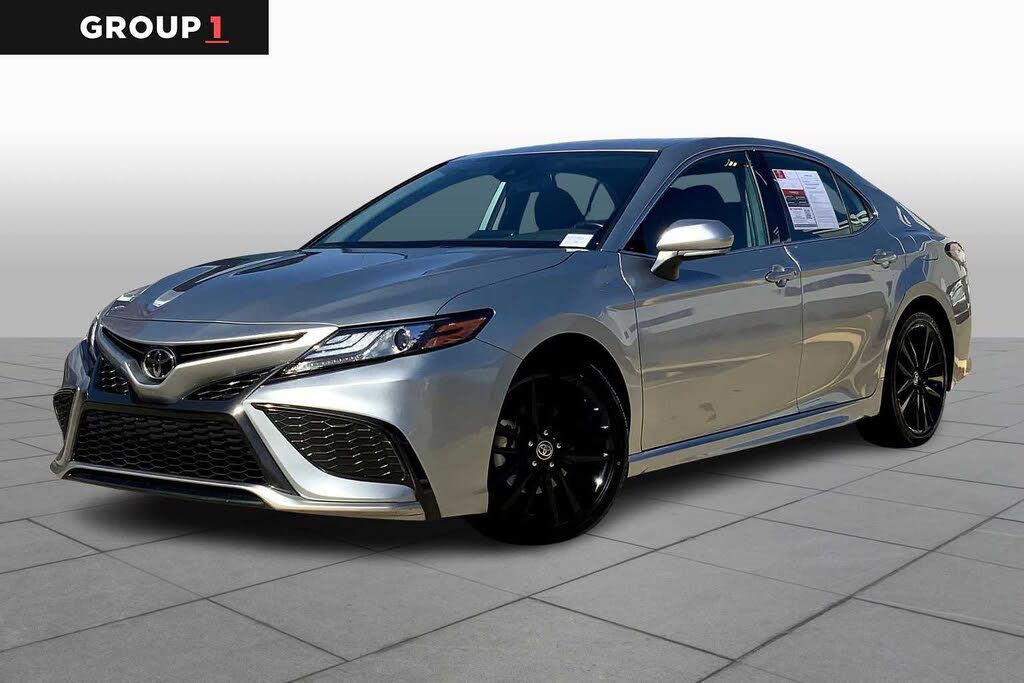 2023 Toyota Camry XSE FWD