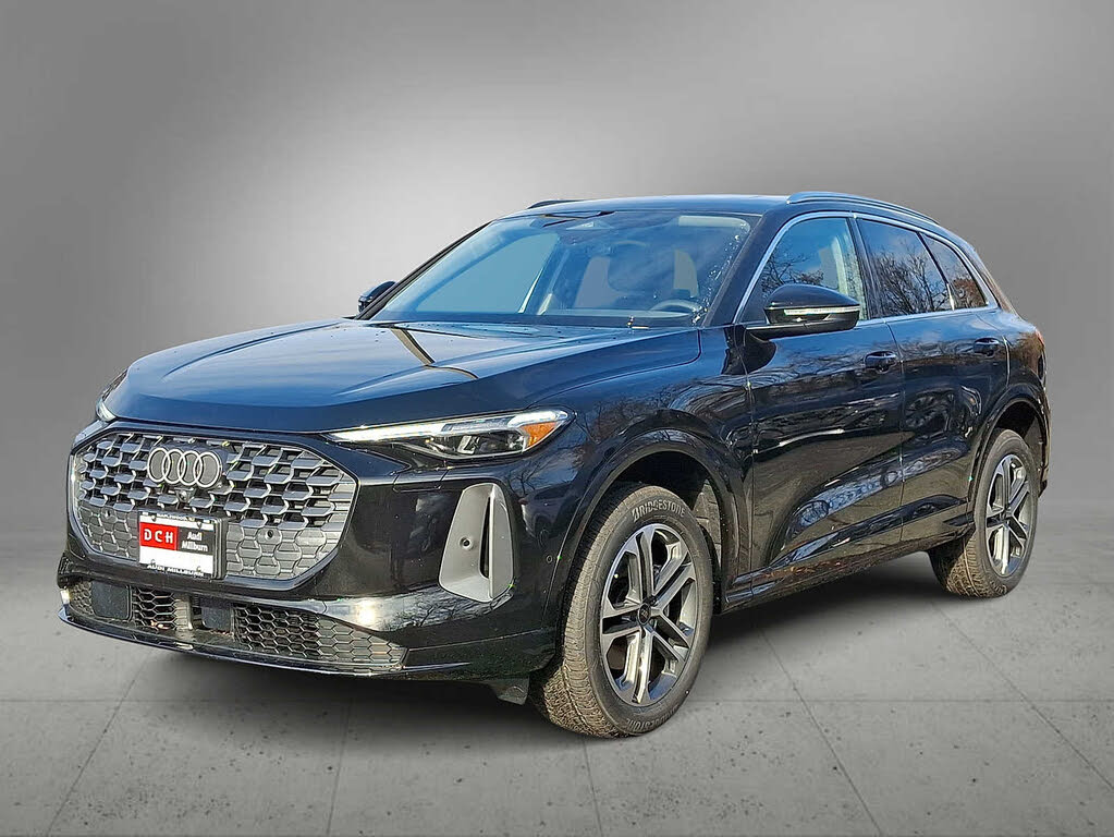 2025 Audi Q5 quattro Premium Plus 40 TFSI