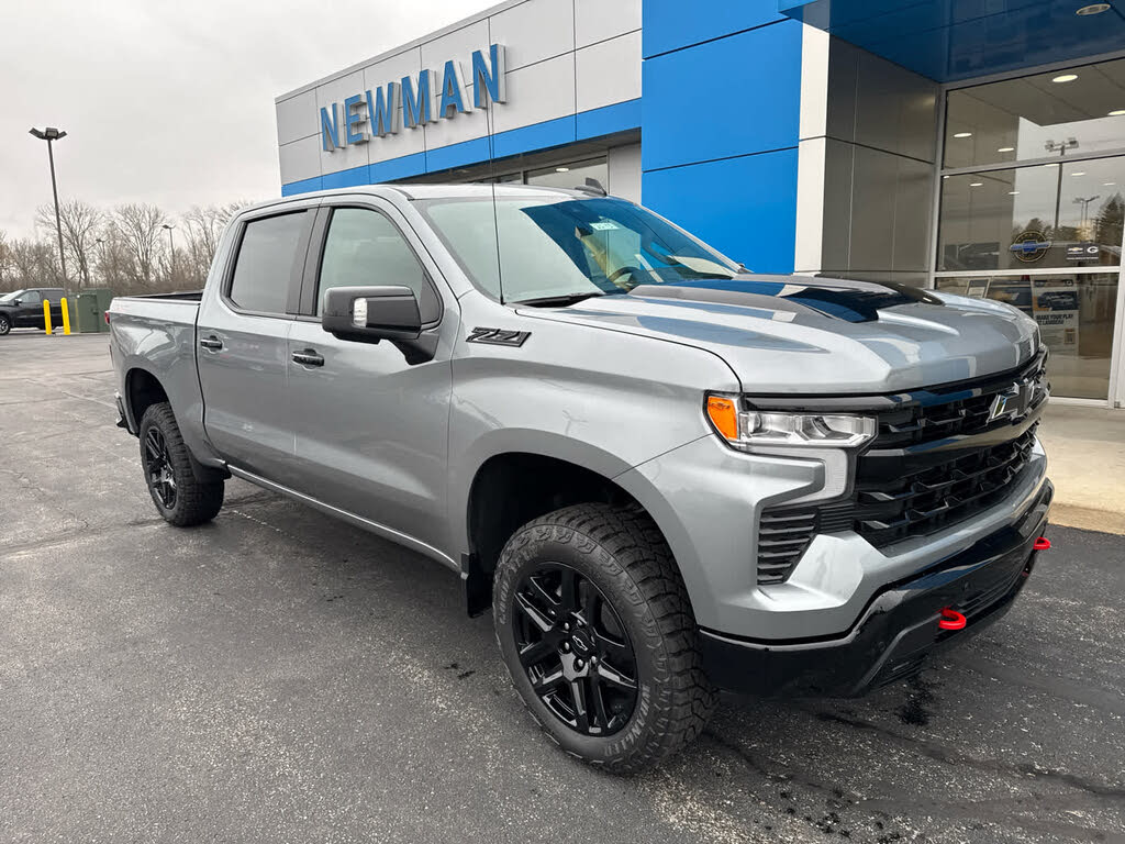 2026 Chevrolet Silverado 1500 LT Trail Boss Crew Cab 4WD