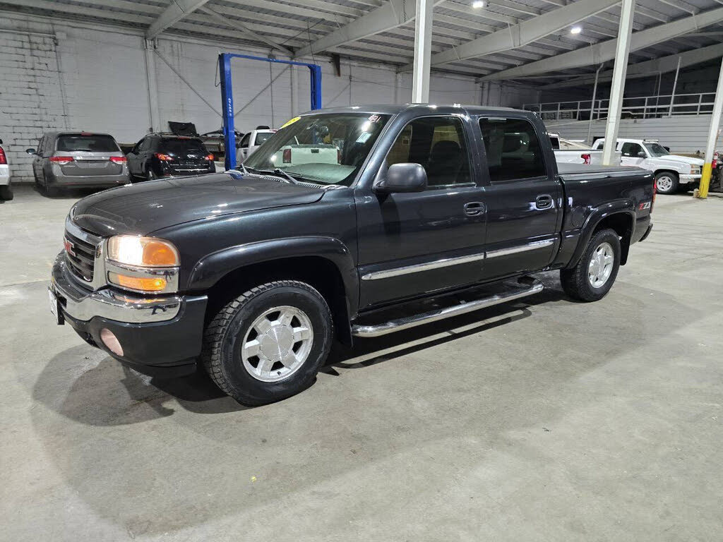 2005 GMC Sierra 1500 SLE 4WD Crew Cab SB